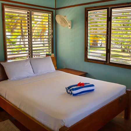 Pelican Beach Resort South Water Caye Дангрига Экстерьер фото