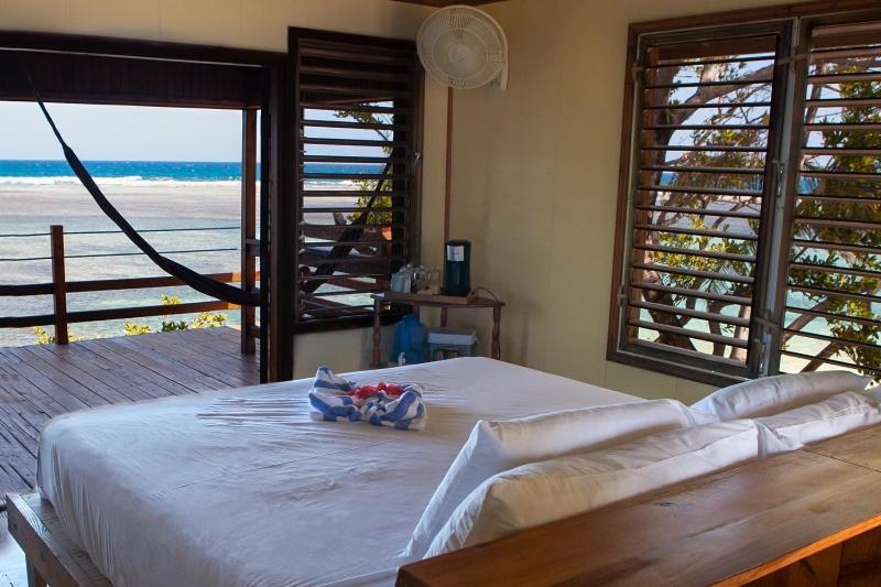 Pelican Beach Resort South Water Caye Дангрига Экстерьер фото
